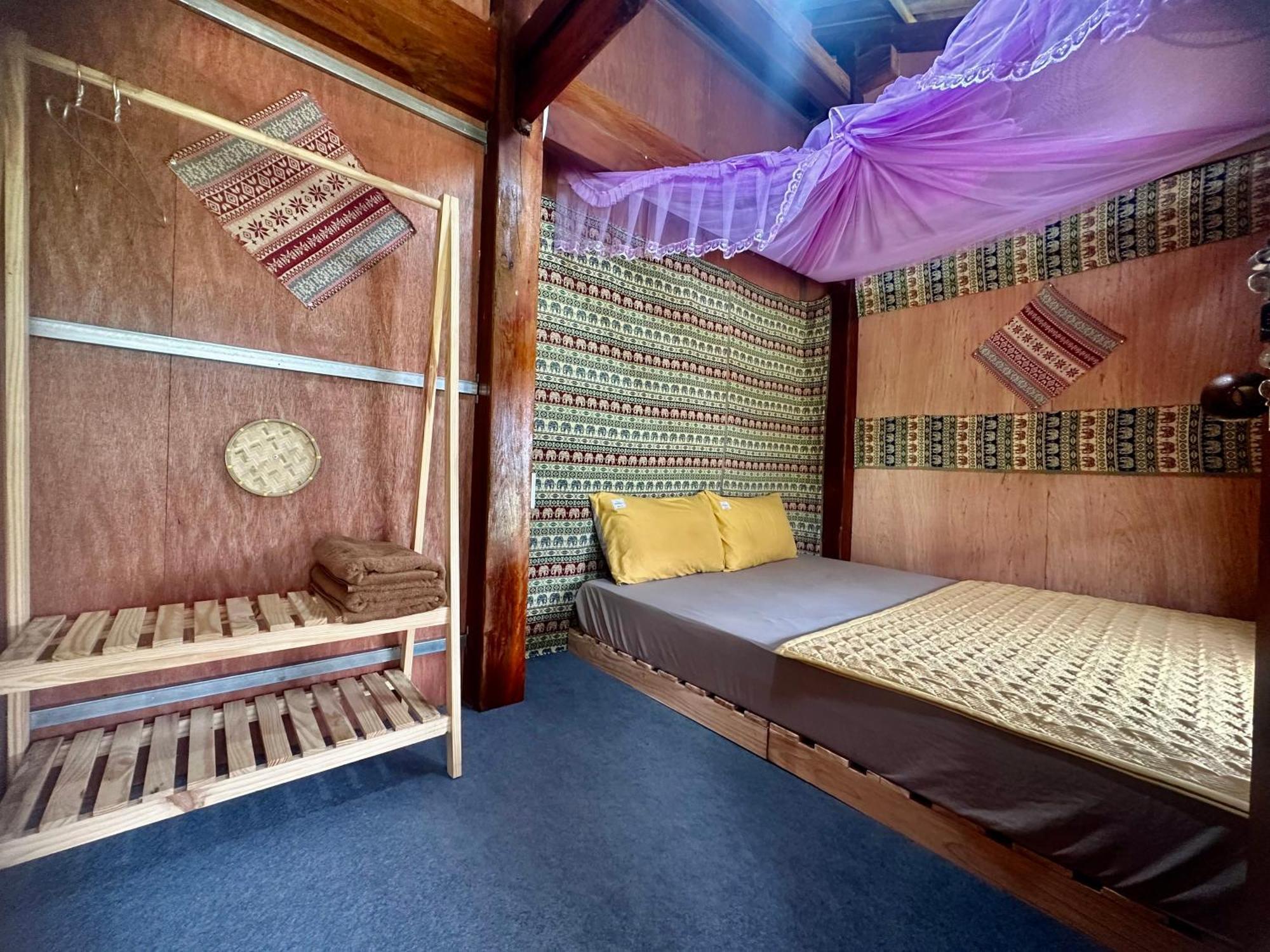 Du Gia Field View Homestay Làng Cac Eksteriør billede