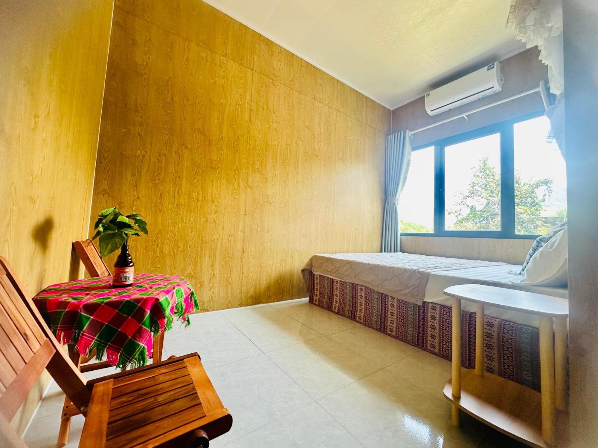 Du Gia Field View Homestay Làng Cac Eksteriør billede